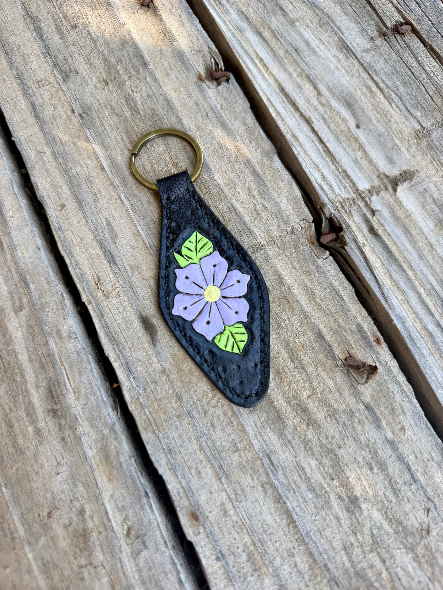 Purple Flower Keychain ￼